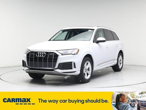 2024 Audi Q7 Premium Plus