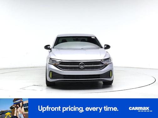 Gray 2023 Volkswagen Jetta Sport
