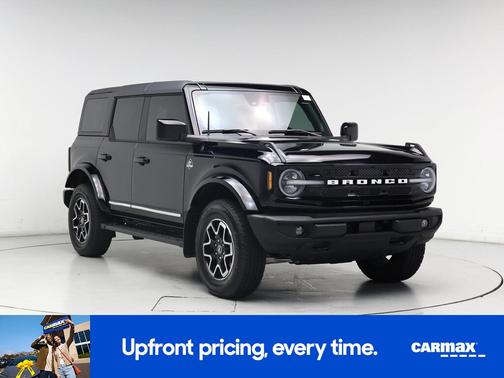 2024 Ford Bronco Outer Banks