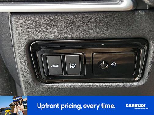 2018 Jaguar XE Premium