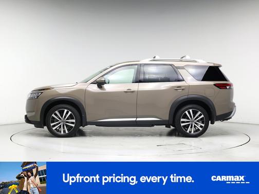 2024 Nissan Pathfinder Platinum