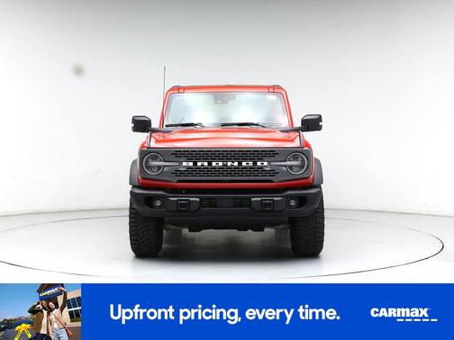 Red 2022 Ford Bronco Badlands