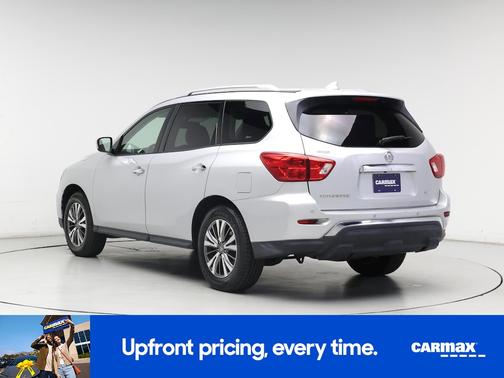 2019 Nissan Pathfinder SV