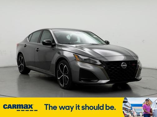 2023 Nissan Altima SR