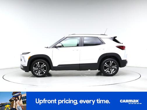 White 2025 Chevrolet Trailblazer LT