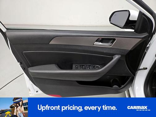 2019 Hyundai SONATA Sport