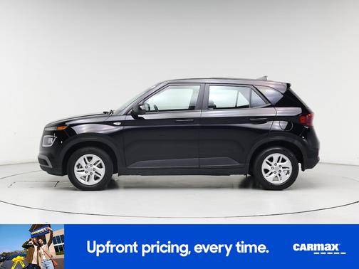 2022 Hyundai VENUE SE