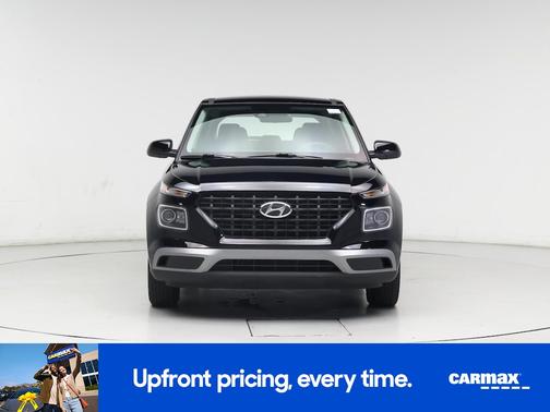 2022 Hyundai VENUE SE