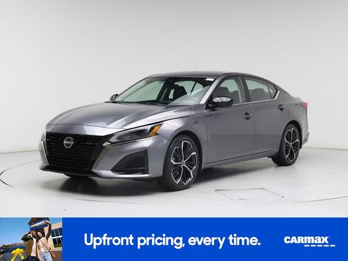 2023 Nissan Altima SR