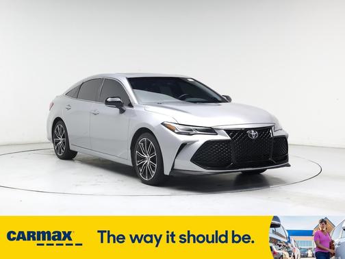 2019 Toyota Avalon Touring