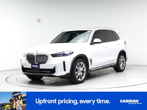 White 2024 BMW X5 sDrive40i