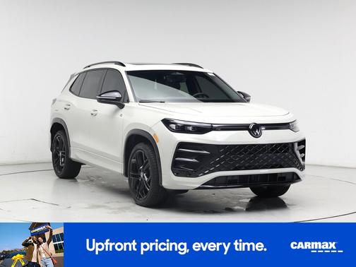 2025 Volkswagen Tiguan SE R-Line Black