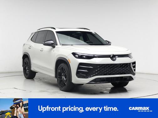 2025 Volkswagen Tiguan SE R-Line Black