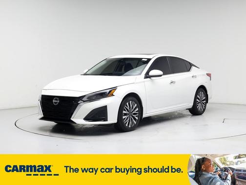 2024 Nissan Altima SV