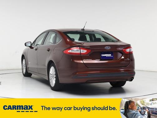 2015 Ford Fusion Hybrid SE