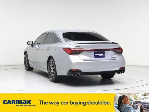 2019 Toyota Avalon Touring