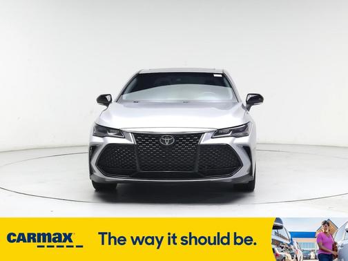 2019 Toyota Avalon Touring