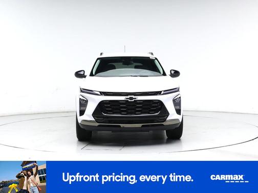White 2024 Chevrolet Trax Activ