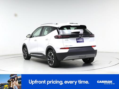 White 2023 Chevrolet Bolt EUV Premier