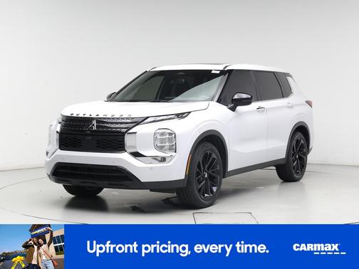 2022 Mitsubishi Outlander Black Edition