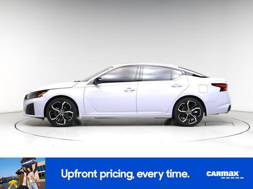 2025 Nissan Altima SR