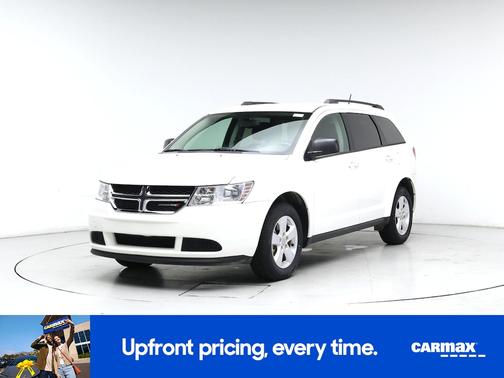 White 2016 Dodge Journey SE