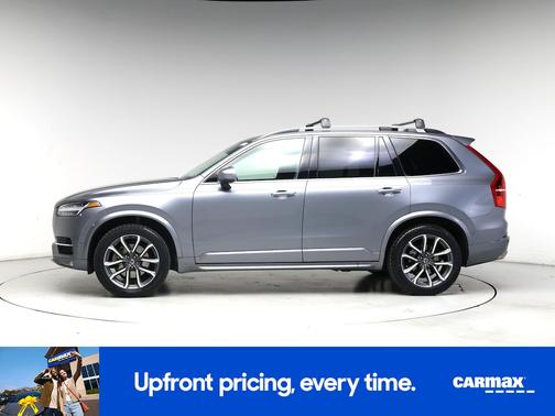 2018 Volvo XC90 T6 Momentum