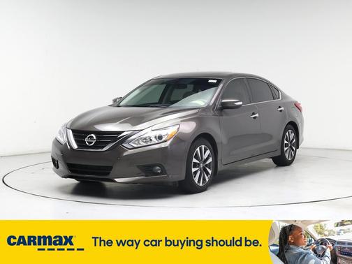 2017 Nissan Altima SV