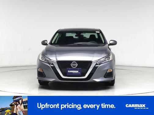 2022 Nissan Altima SV