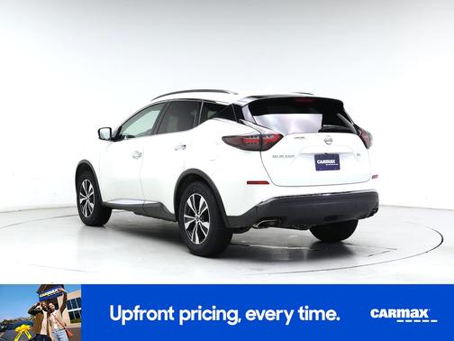 White 2023 Nissan Murano SV