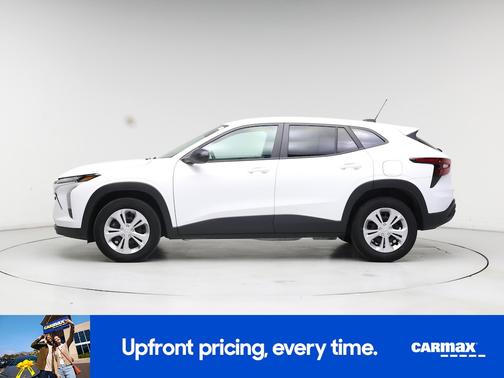 White 2025 Chevrolet Trax LS