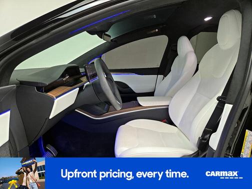 2024 Tesla Model X Long Range