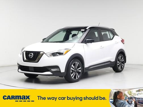 2020 Nissan Kicks SR