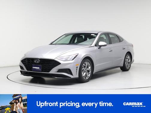 2023 Hyundai SONATA SE