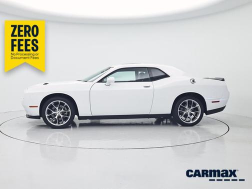 White 2023 Dodge Challenger SXT