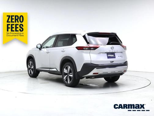 Silver 2023 Nissan Rogue Platinum