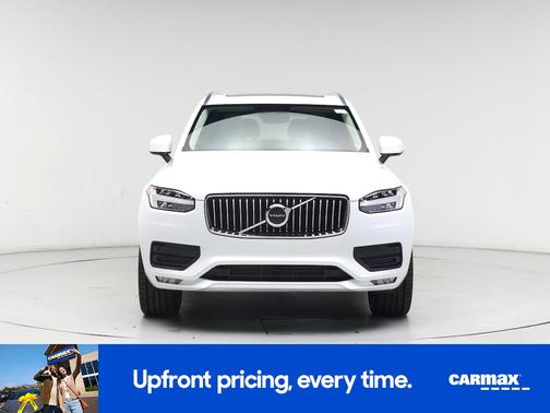 2020 Volvo XC90 T6 Momentum