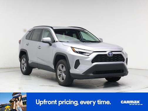 2022 Toyota RAV4 Hybrid XLE