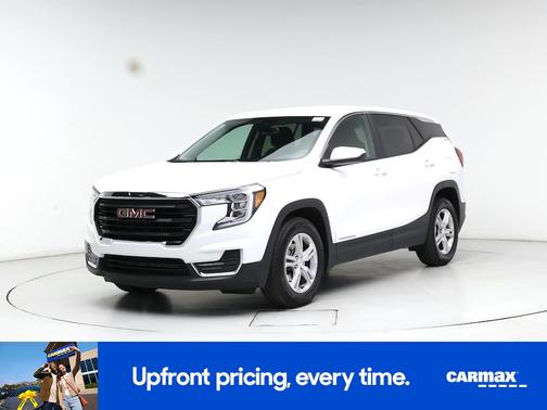 White 2024 GMC Terrain SLE