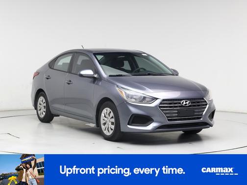 2019 Hyundai Accent SE