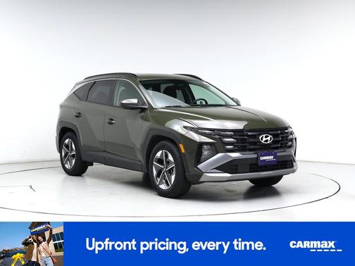 Green 2025 Hyundai TUCSON SEL