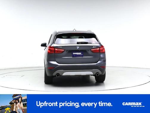 Gray 2017 BMW X1 SDrive28i