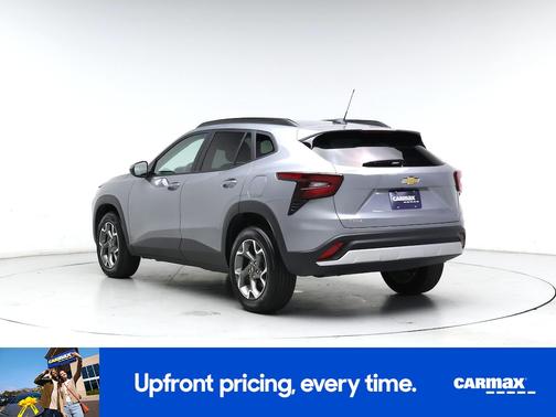 Gray 2025 Chevrolet Trax LT