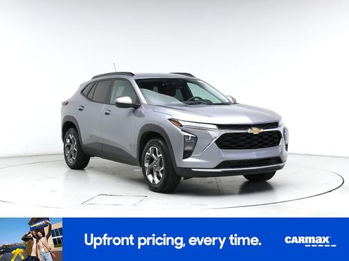 Gray 2025 Chevrolet Trax LT