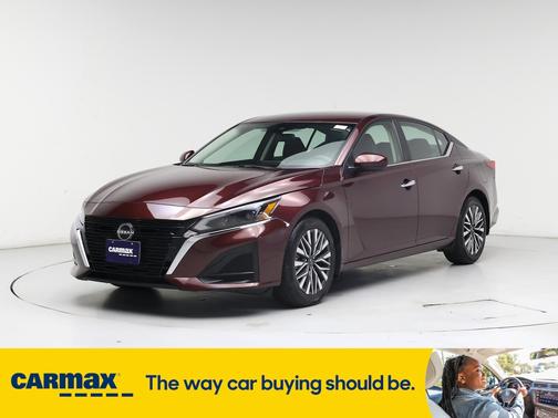 2023 Nissan Altima SV