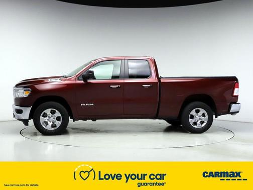 Photo 3 of 25 of 2019 RAM 1500 Big Horn