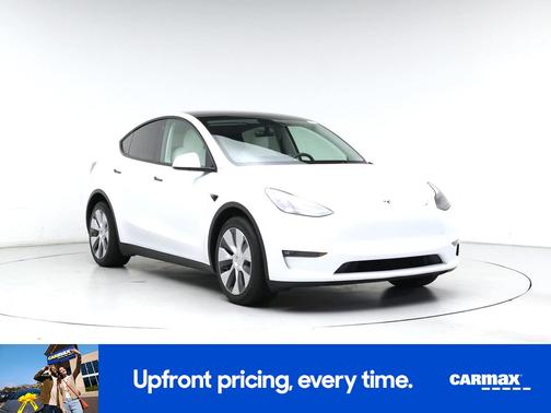 White 2023 Tesla Model Y Long Range
