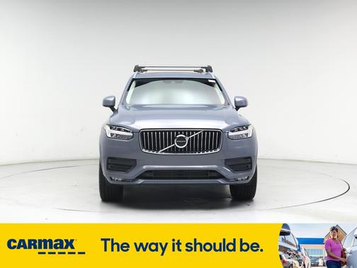 2020 Volvo XC90 T5 Momentum