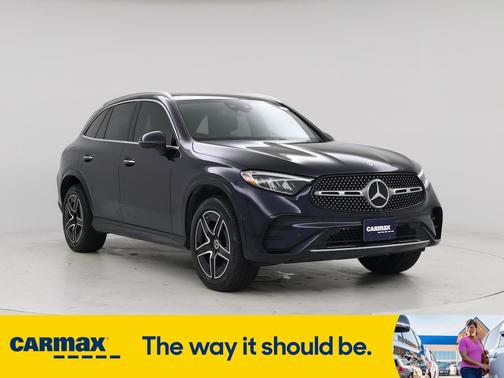 2023 Mercedes-Benz GLC 300