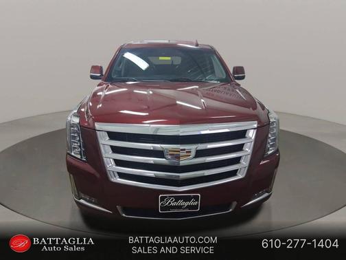 2018 Cadillac Escalade ESV Luxury